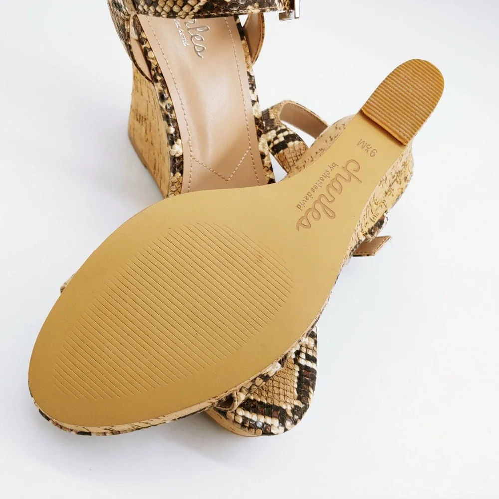 Charles David Sandals Woman Lambert Brown Snakeskin 9.5 Ankle Strap Shoe Wedge‎